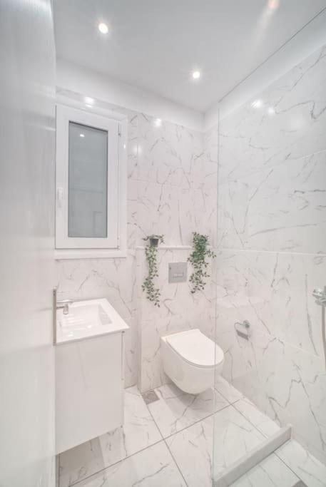 Εστία 10 Λεπτά Από Την Ακρόπολη Apartamento Atenas Exterior foto